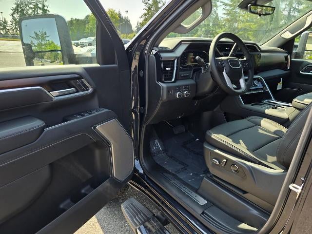 2025 GMC Sierra 3500 HD Denali