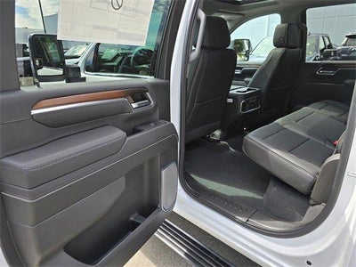 2025 GMC Sierra 3500 HD Denali