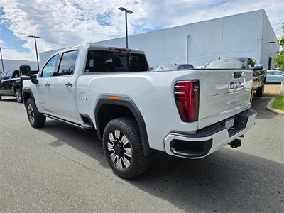 2025 GMC Sierra 3500 HD Denali