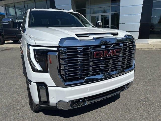 2025 GMC Sierra 3500 HD Denali
