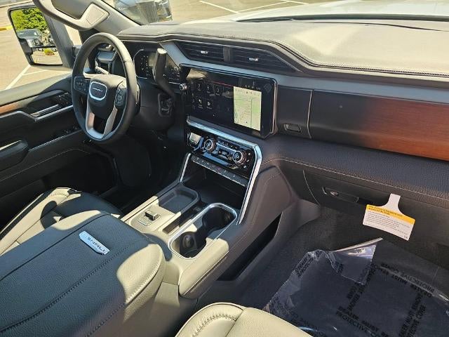 2026 GMC Sierra 3500HD Denali - Photo 10