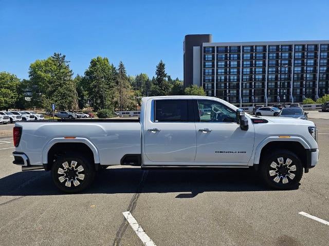 2026 GMC Sierra 3500HD Denali - Photo 6