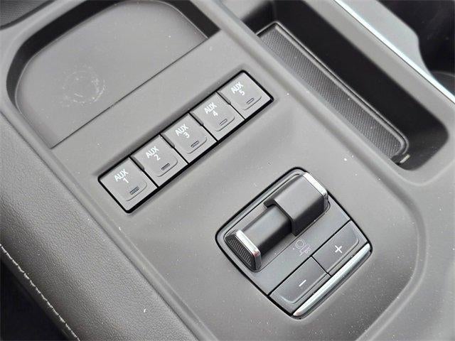 2025 GMC Sierra 3500 HD Denali