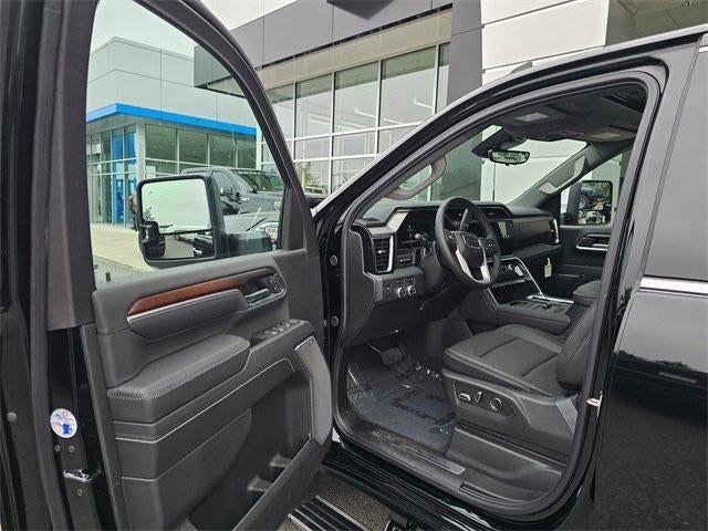 2025 GMC Sierra 3500 HD Denali