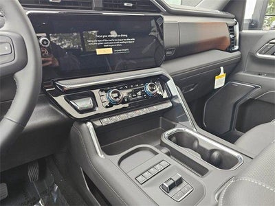 2025 GMC Sierra 3500 HD Denali