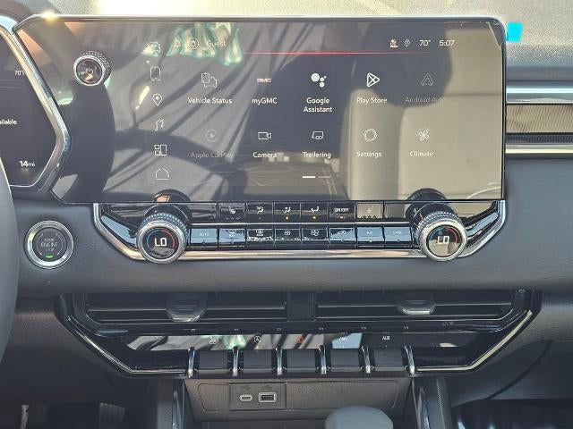 2026 GMC Canyon Elevation