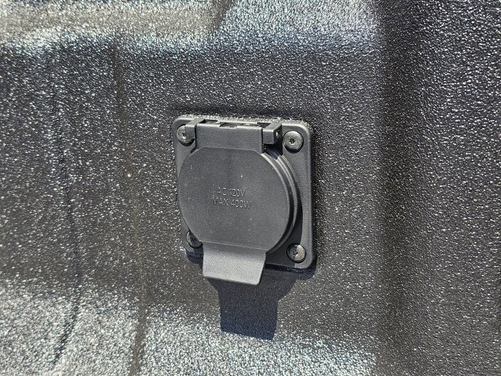 2026 GMC Canyon Base