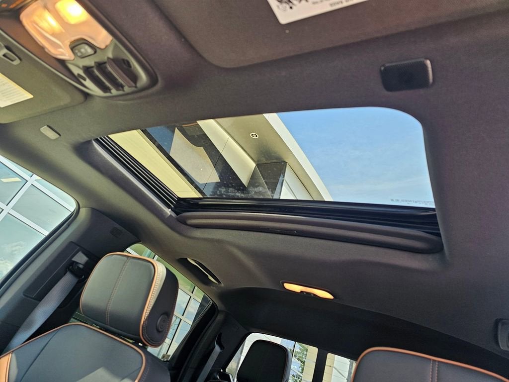 2026 GMC Canyon Base