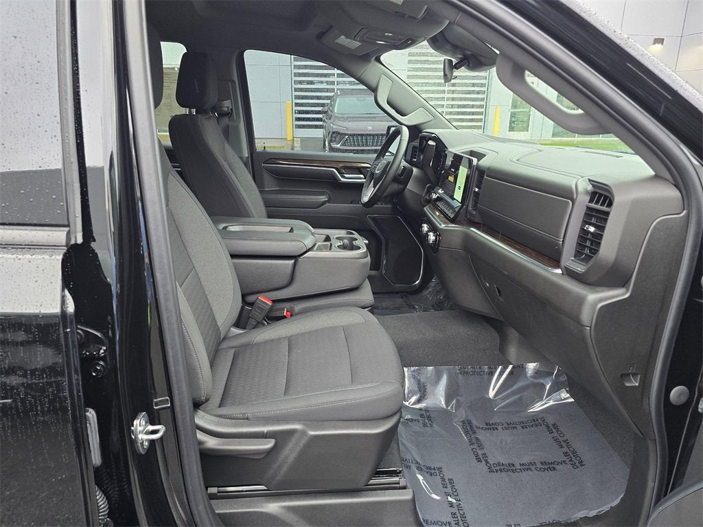 2023 GMC Sierra 1500 Base