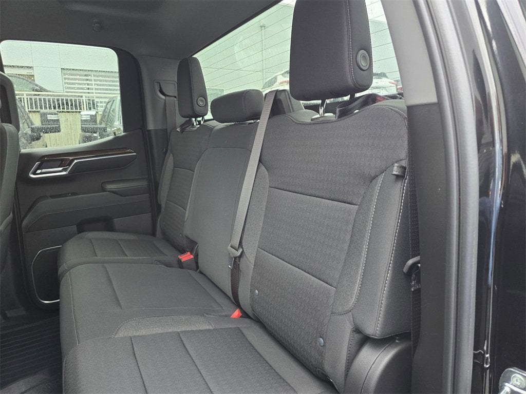 2023 GMC Sierra 1500 Base