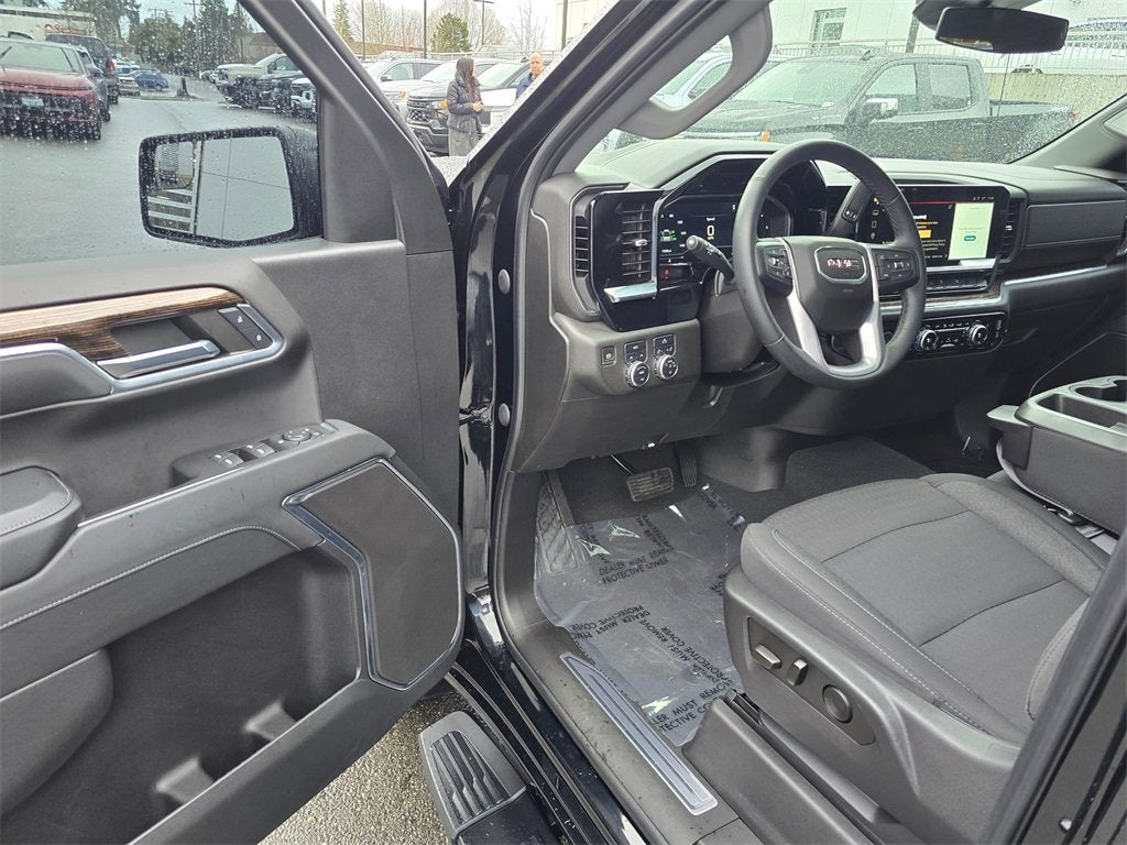 2023 GMC Sierra 1500 Base
