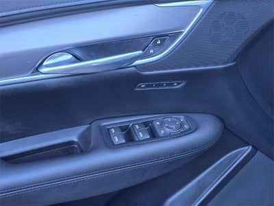 2018 Cadillac XT5 Luxury AWD