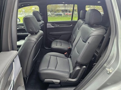 2024 Cadillac XT6 Base