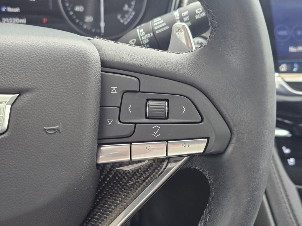 2024 Cadillac XT6 Base