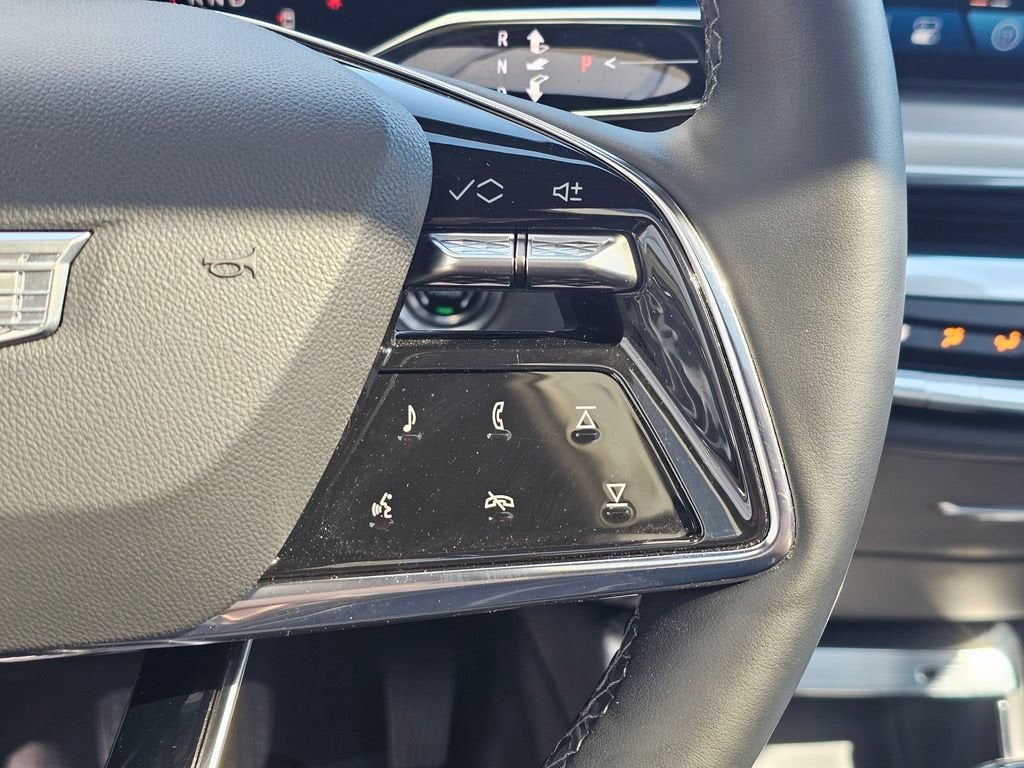 2025 Cadillac LYRIQ Base