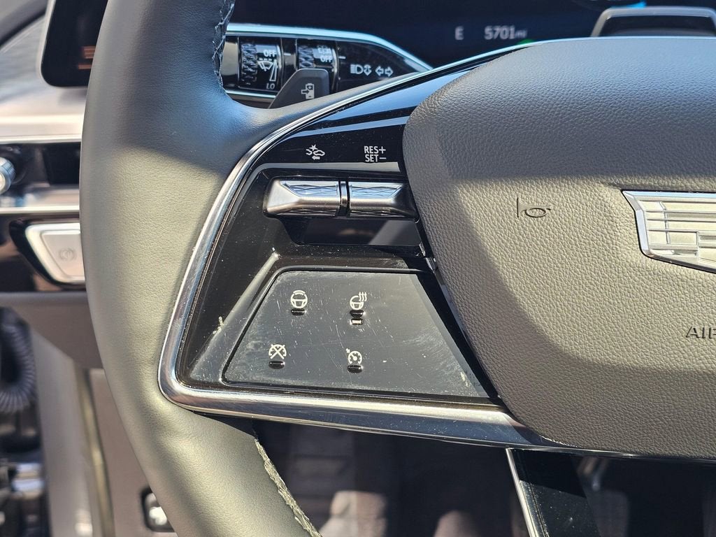 2025 Cadillac LYRIQ Base