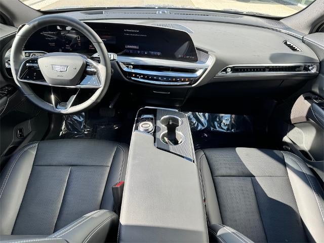 2025 Cadillac LYRIQ Sport 1