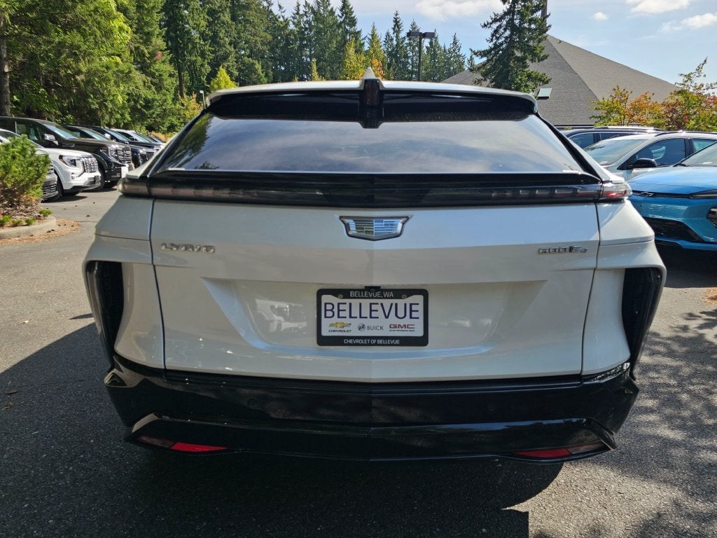 2024 Cadillac LYRIQ Base