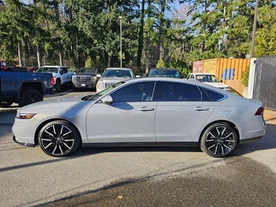 2025 Honda Accord Hybrid Touring