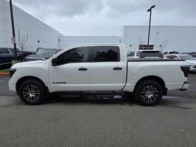 2021 Nissan Titan SV