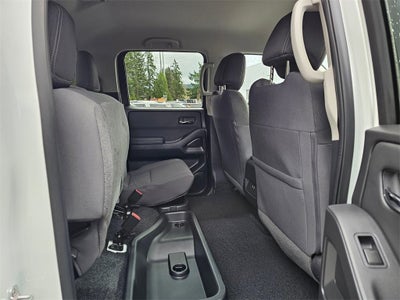 2023 Nissan Frontier Base