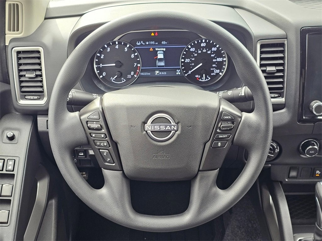 2023 Nissan Frontier Base