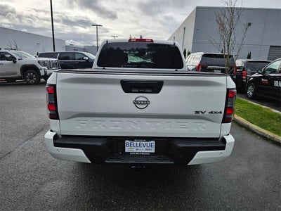 2023 Nissan Frontier Base