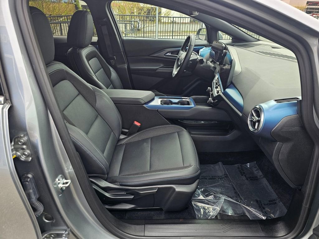 2025 Chevrolet Equinox EV Base