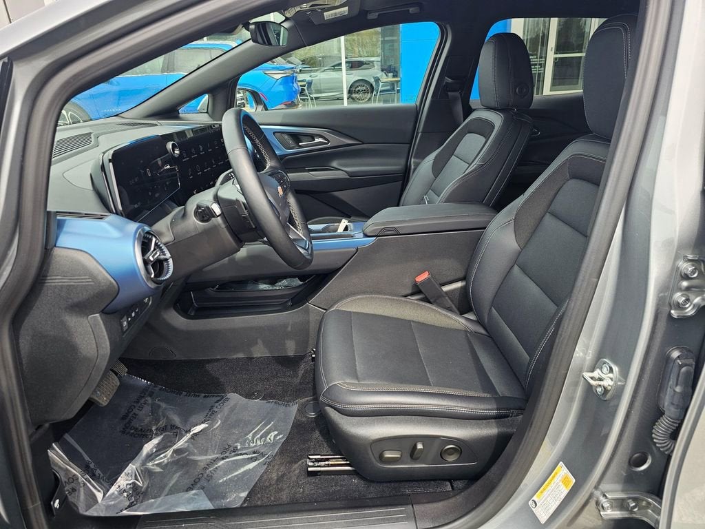 2025 Chevrolet Equinox EV Base