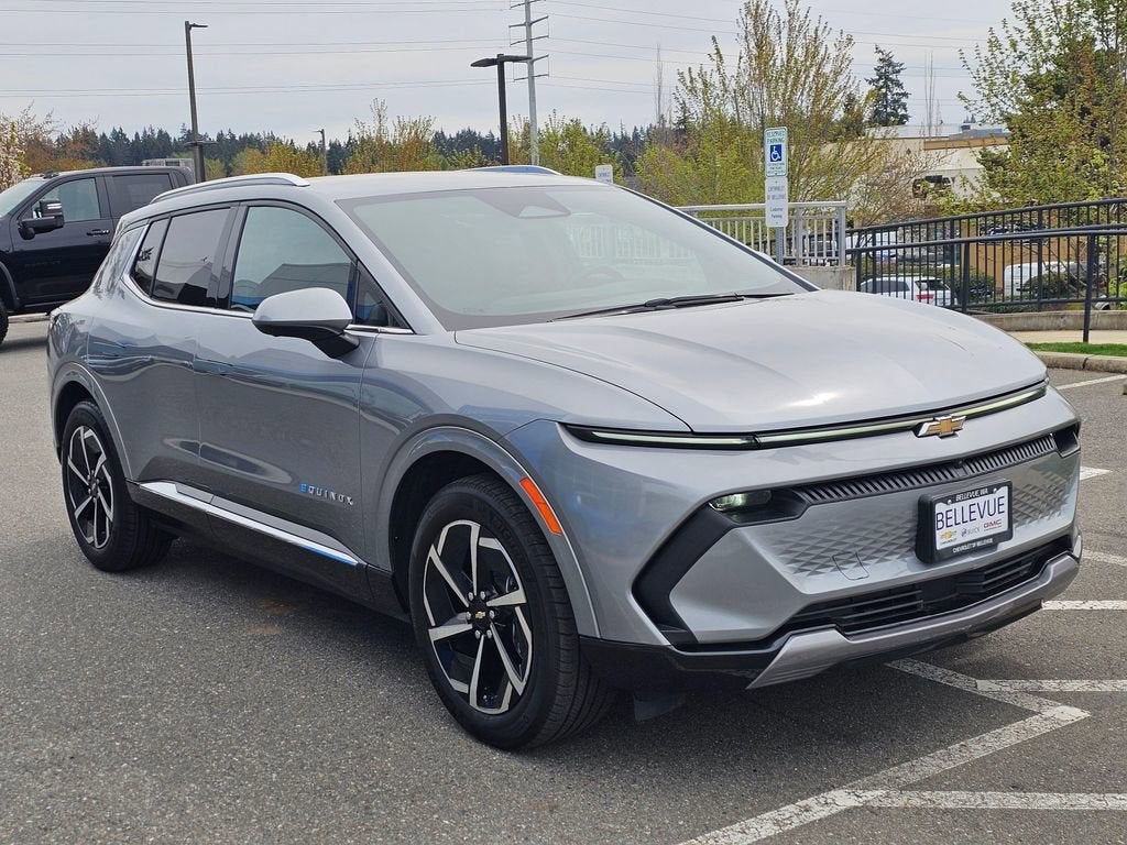 2025 Chevrolet Equinox EV Base
