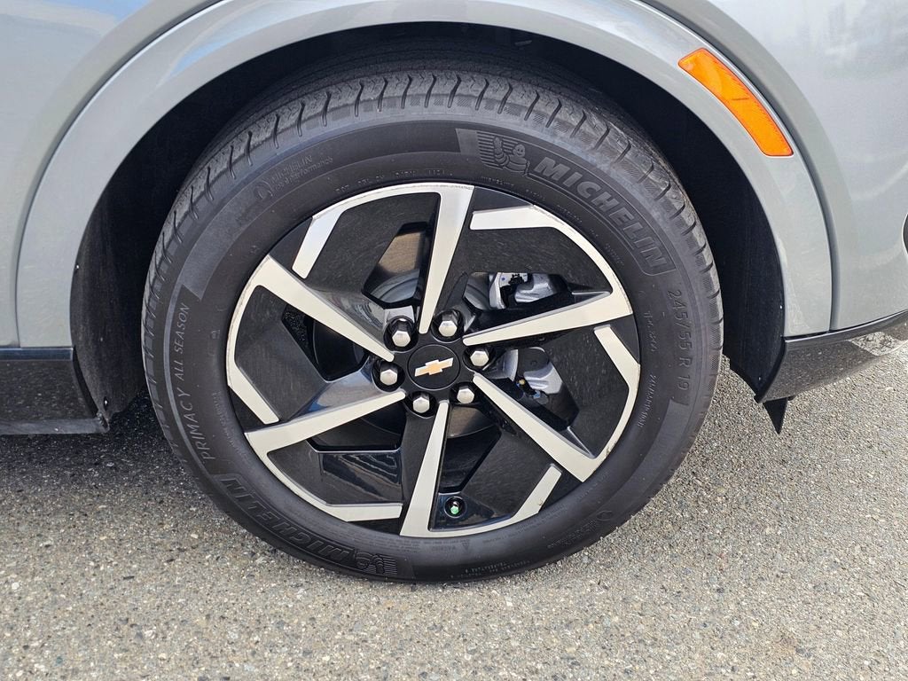 2025 Chevrolet Equinox EV Base