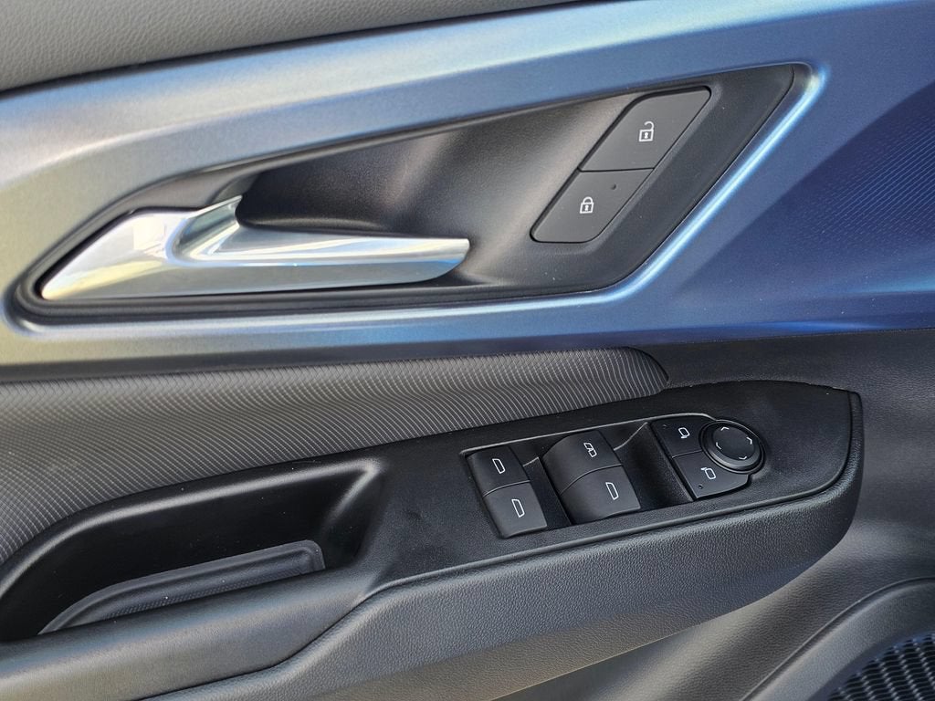 2024 Chevrolet Equinox EV Base