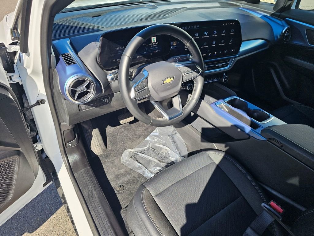 2025 Chevrolet Equinox EV Base