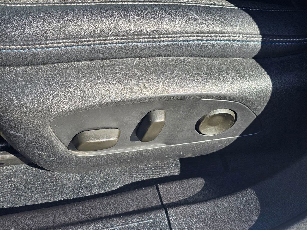 2025 Chevrolet Equinox EV Base