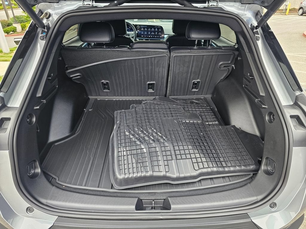 2026 Chevrolet Equinox EV Base