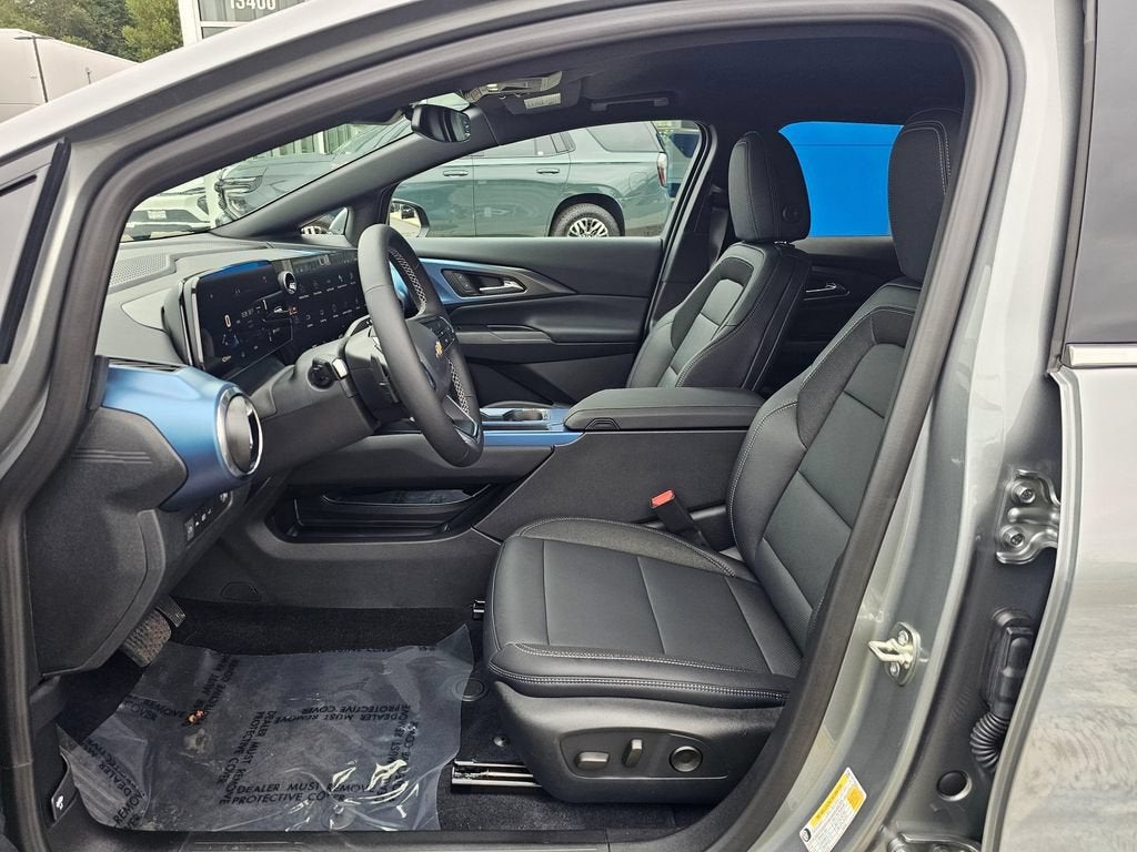 2026 Chevrolet Equinox EV Base