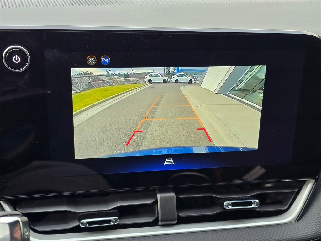 2025 Chevrolet Equinox Base