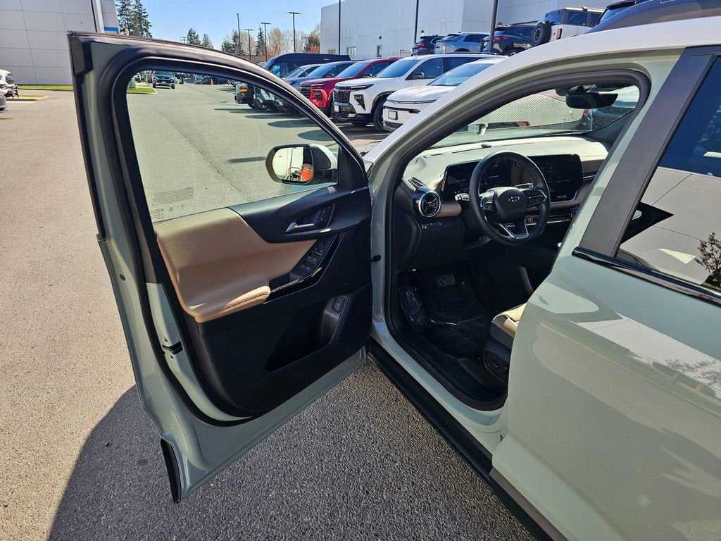 2025 Chevrolet Equinox Base