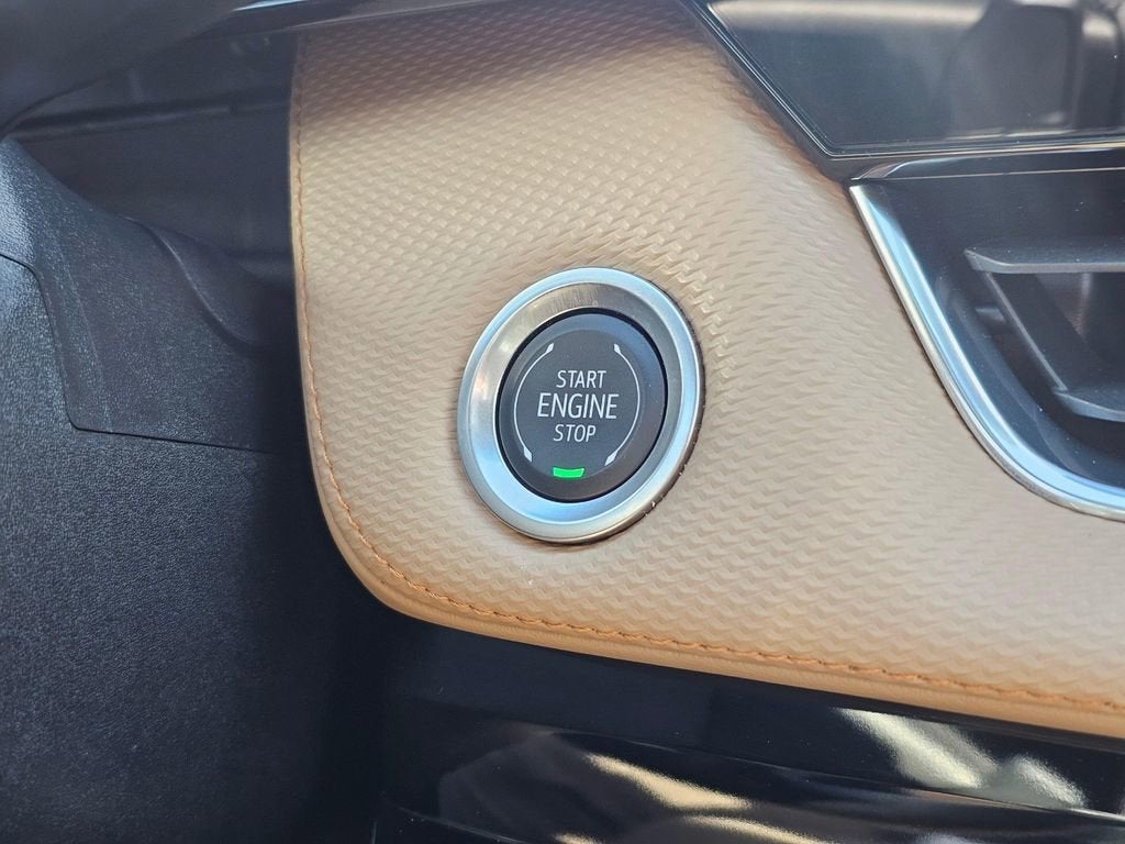 2025 Chevrolet Equinox Base