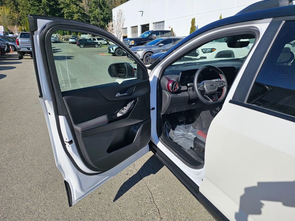 2025 Chevrolet Equinox Base