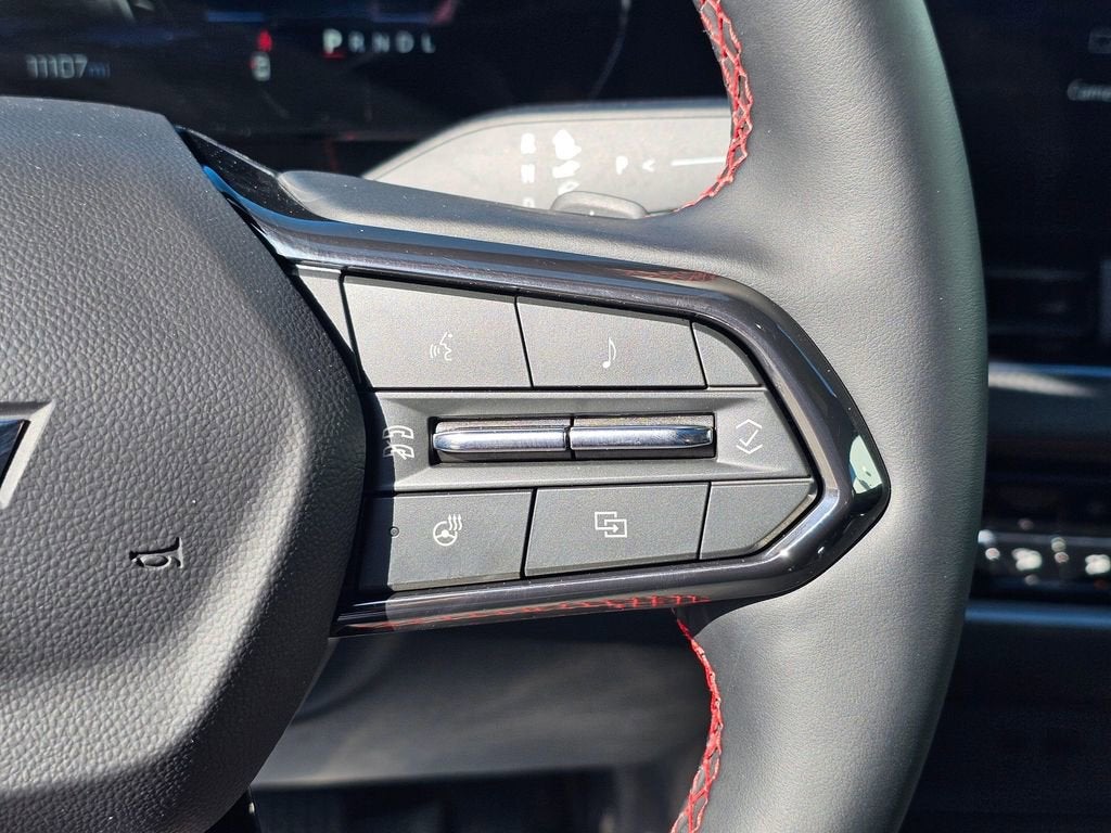 2025 Chevrolet Equinox Base