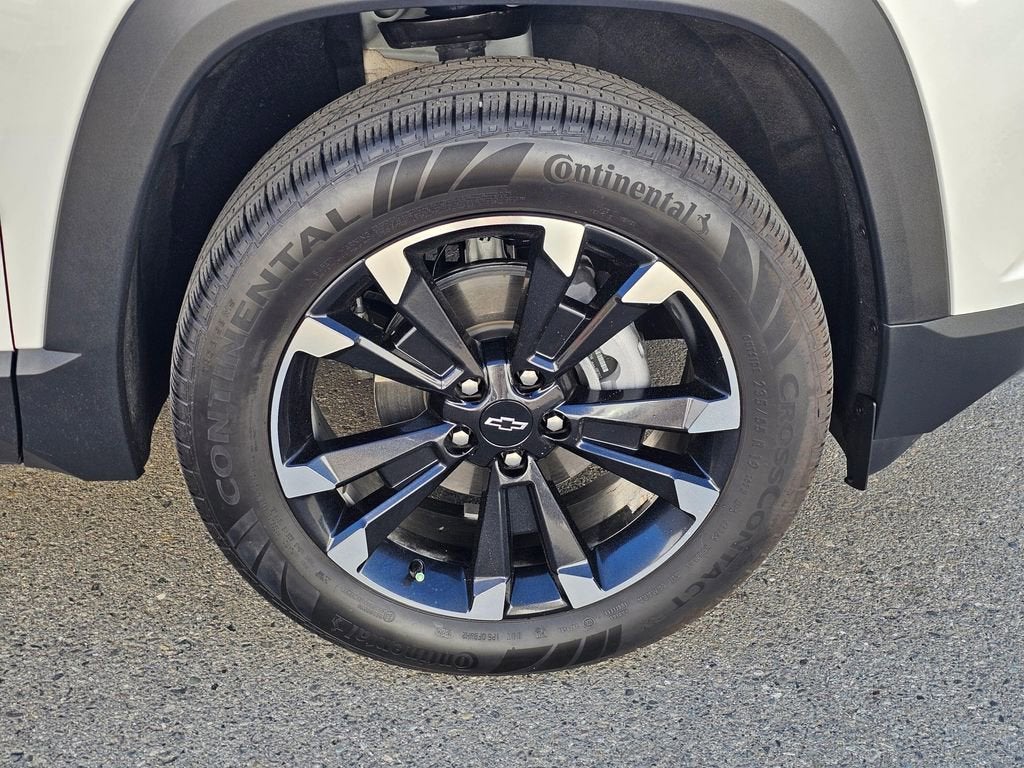 2025 Chevrolet Equinox Base