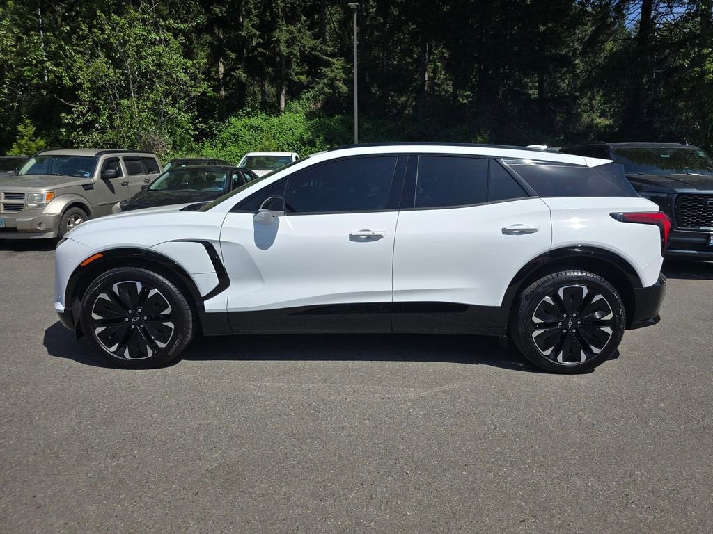 Used 2024 Chevrolet Blazer EV RS with VIN 3GNKDCRJ6RS275654 for sale in Bellevue, WA