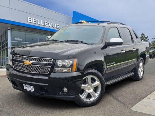 2013 Chevrolet Avalanche Base