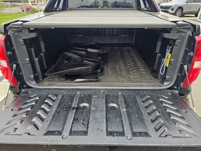 2013 Chevrolet Avalanche Base