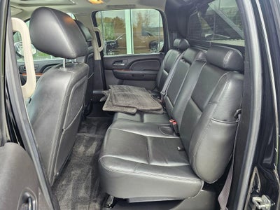 2013 Chevrolet Avalanche Base