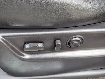 2013 Chevrolet Avalanche Base