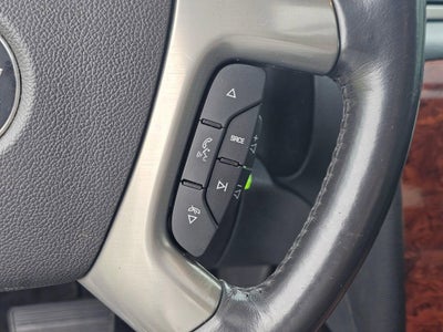 2013 Chevrolet Avalanche Base