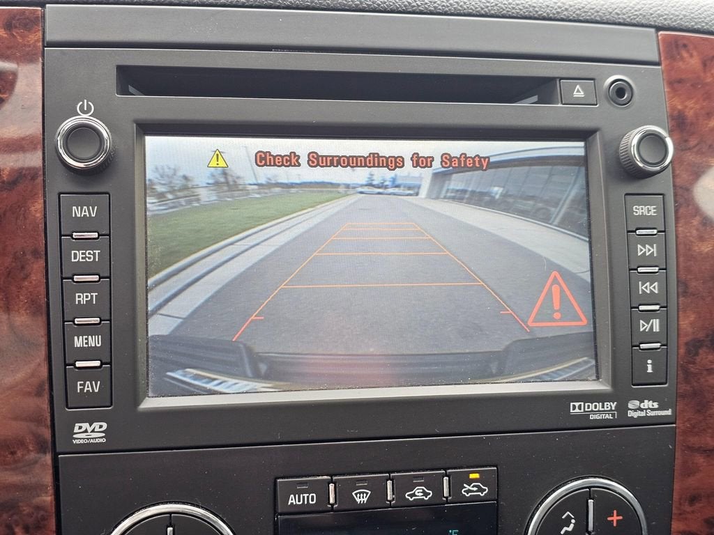 2013 Chevrolet Avalanche Base