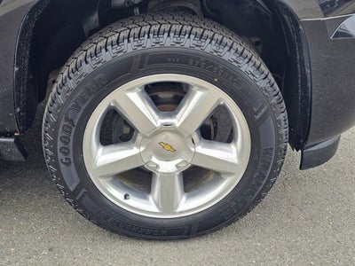 2013 Chevrolet Avalanche Base